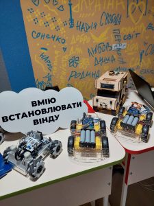 Кафедра АПОТ на фестивалі TechFest NURE: торкаючись майбутнього!