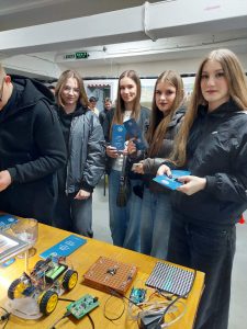 Нова хвиля знань у ХНУРЕ: «Університет вихідного дня» для школярів від провідних вишів Харкова!