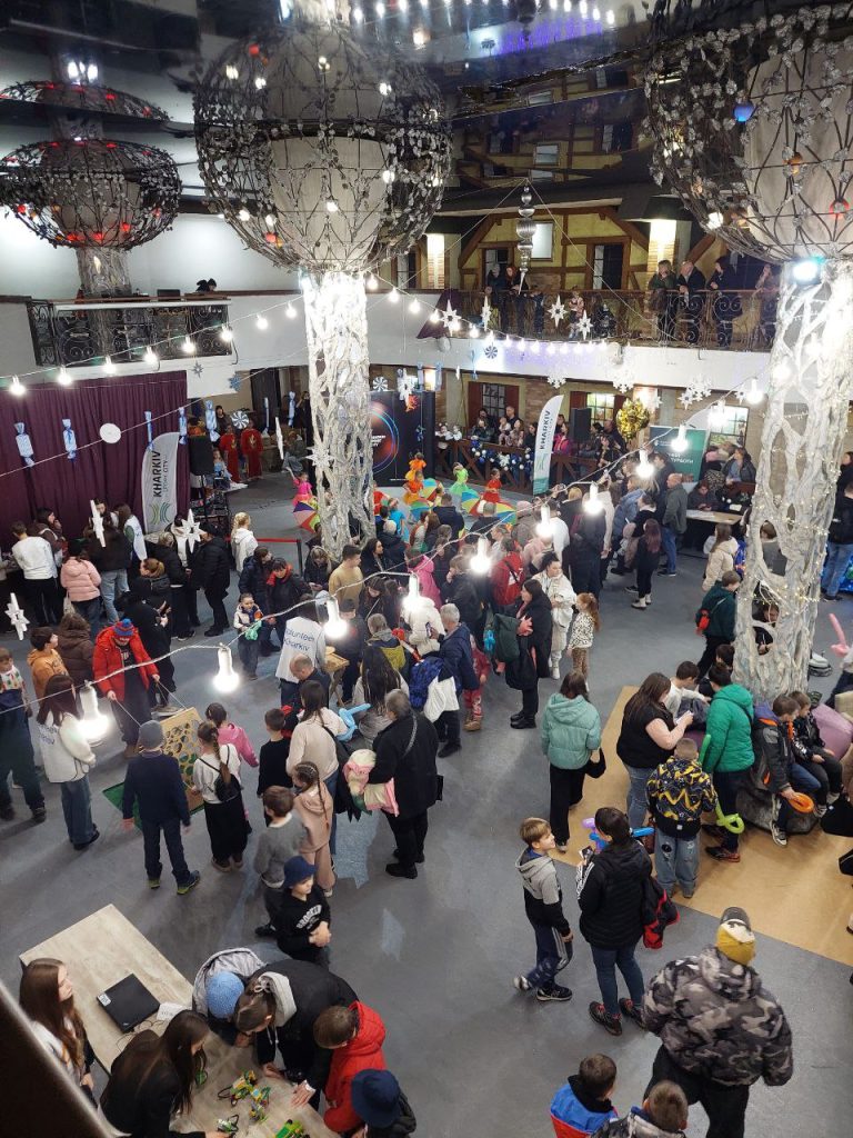 Combining Science, Sports, and Modern Technologies at the “Move and Explore” Fair