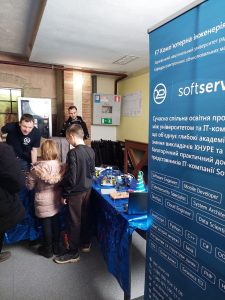 Поєднання науки, спорту та сучасних технологій на ярмарку «Рухайся та досліджуй»